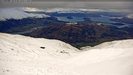Treble Cone: Lake Wanaka view (treblecone.com)
