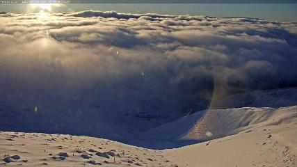 Treble Cone: Lake Wanaka view (treblecone.com)