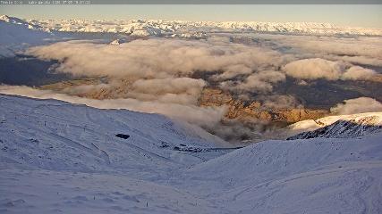 Treble Cone: Lake Wanaka view (treblecone.com)