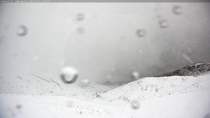 Treble Cone: Lake Wanaka view (treblecone.com)