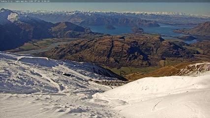 Treble Cone: Lake Wanaka view (treblecone.com)