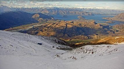Treble Cone: Lake Wanaka view (treblecone.com)