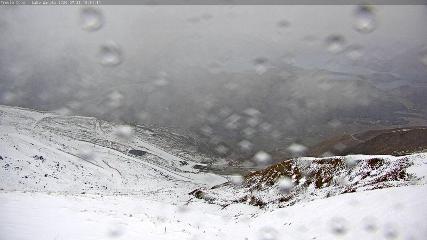 Treble Cone: Lake Wanaka view (treblecone.com)