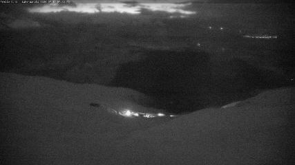 Treble Cone: Lake Wanaka view (treblecone.com)