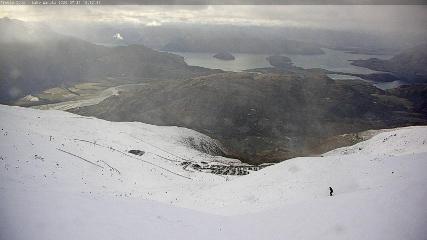 Treble Cone: Lake Wanaka view (treblecone.com)