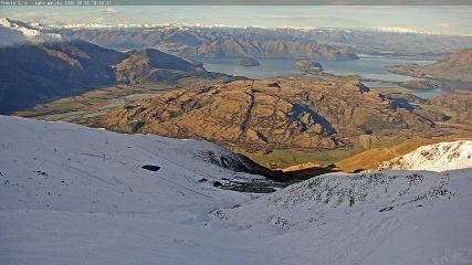 Treble Cone: Lake Wanaka view (treblecone.com)