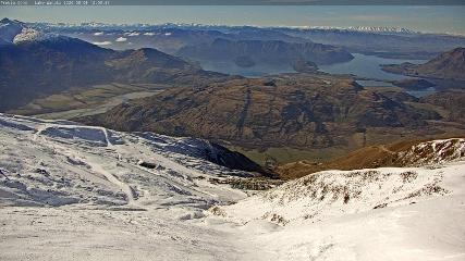 Treble Cone: Lake Wanaka view (treblecone.com)