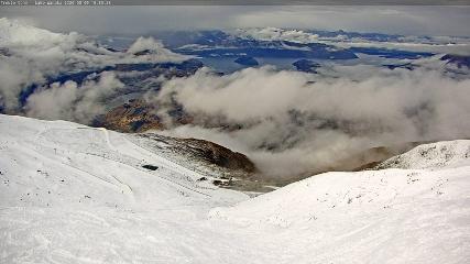 Treble Cone: Lake Wanaka view (treblecone.com)