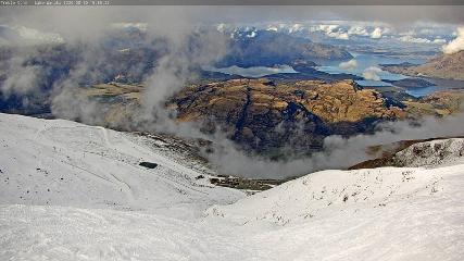 Treble Cone: Lake Wanaka view (treblecone.com)