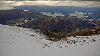 Treble Cone: Lake Wanaka view (treblecone.com)