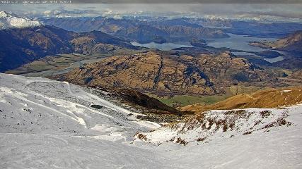 Treble Cone: Lake Wanaka view (treblecone.com)