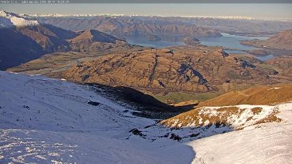 Treble Cone: Lake Wanaka view (treblecone.com)