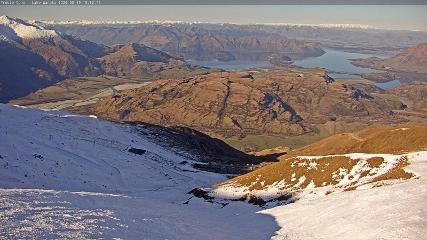 Treble Cone: Lake Wanaka view (treblecone.com)