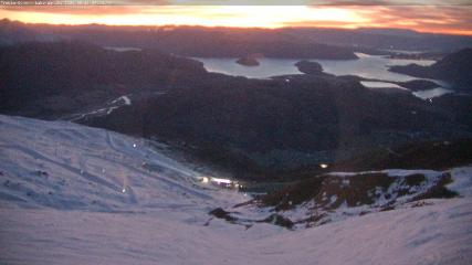 Treble Cone: Lake Wanaka view (treblecone.com)