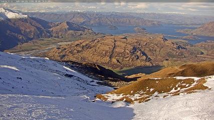 Treble Cone: Lake Wanaka view (treblecone.com)