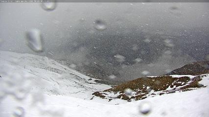 Treble Cone: Lake Wanaka view (treblecone.com)