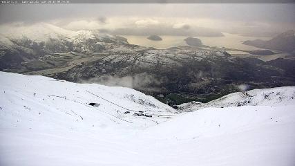 Treble Cone: Lake Wanaka view (treblecone.com)