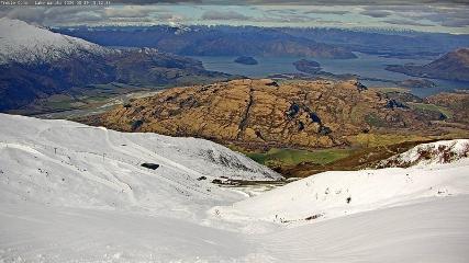 Treble Cone: Lake Wanaka view (treblecone.com)