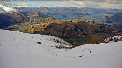 Treble Cone: Lake Wanaka view (treblecone.com)