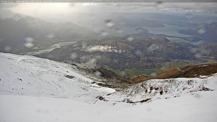 Treble Cone: Lake Wanaka view (treblecone.com)
