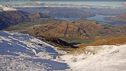 Treble Cone: Lake Wanaka view (treblecone.com)