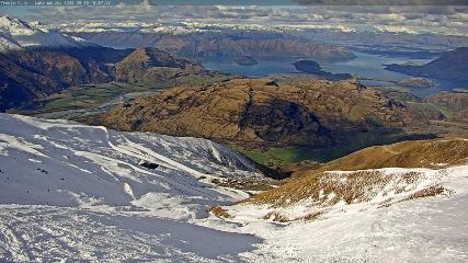 Treble Cone: Lake Wanaka view (treblecone.com)