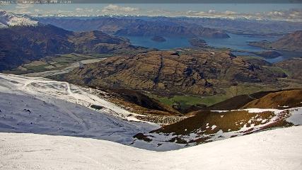 Treble Cone: Lake Wanaka view (treblecone.com)