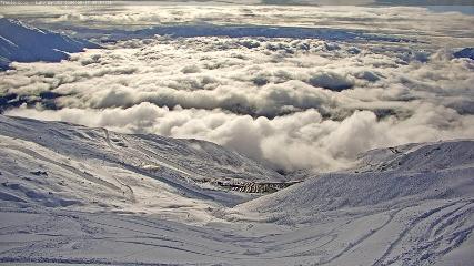 Treble Cone: Lake Wanaka view (treblecone.com)