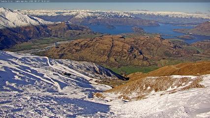 Treble Cone: Lake Wanaka view (treblecone.com)