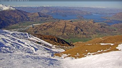 Treble Cone: Lake Wanaka view (treblecone.com)