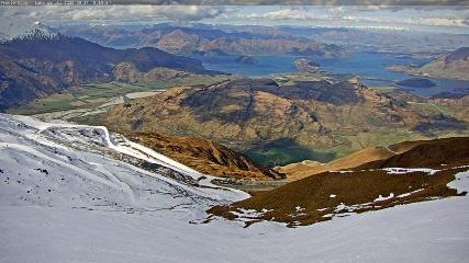 Treble Cone: Lake Wanaka view (treblecone.com)