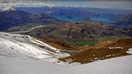 Treble Cone: Lake Wanaka view (treblecone.com)