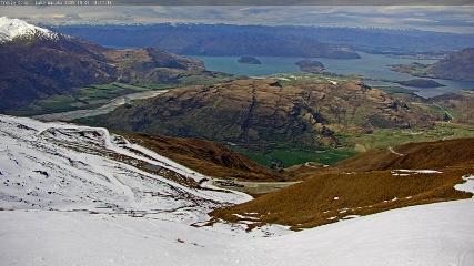 Treble Cone: Lake Wanaka view (treblecone.com)