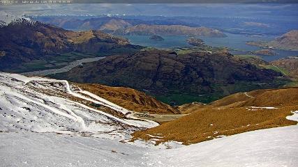 Treble Cone: Lake Wanaka view (treblecone.com)