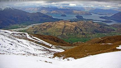 Treble Cone: Lake Wanaka view (treblecone.com)