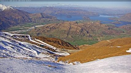 Treble Cone: Lake Wanaka view (treblecone.com)