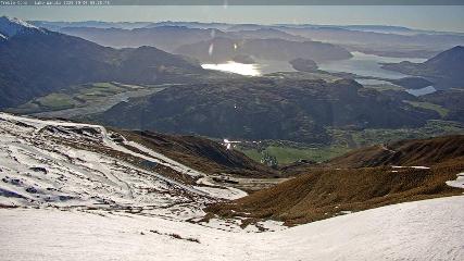 Treble Cone: Lake Wanaka view (treblecone.com)