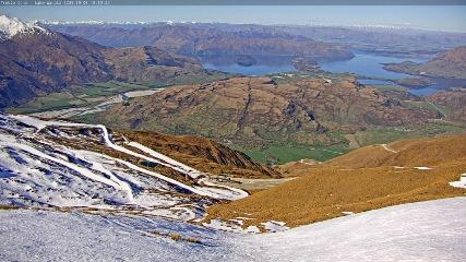 Treble Cone: Lake Wanaka view (treblecone.com)