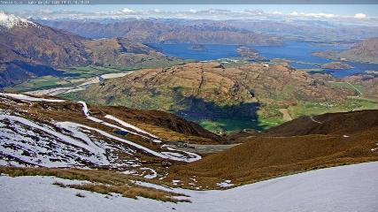 Treble Cone: Lake Wanaka view (treblecone.com)