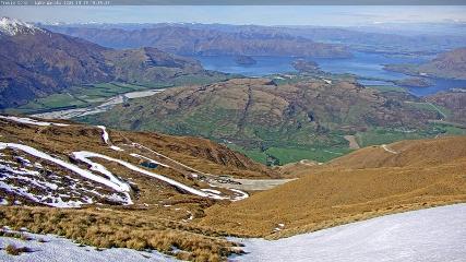 Treble Cone: Lake Wanaka view (treblecone.com)