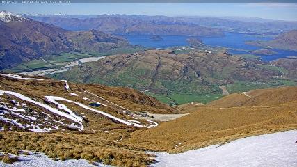 Treble Cone: Lake Wanaka view (treblecone.com)