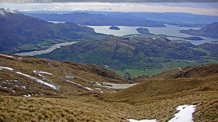 Treble Cone: Lake Wanaka view (treblecone.com)