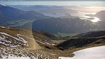 Treble Cone: Lake Wanaka view (treblecone.com)