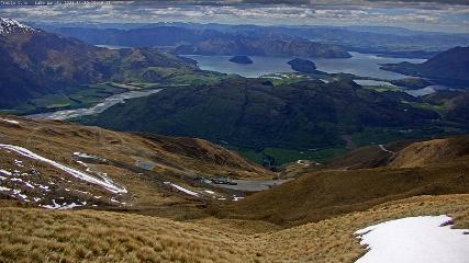Treble Cone: Lake Wanaka view (treblecone.com)