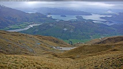 Treble Cone: Lake Wanaka view (treblecone.com)