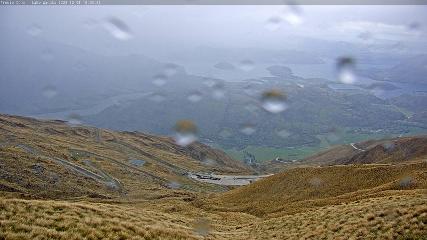 Treble Cone: Lake Wanaka view (treblecone.com)
