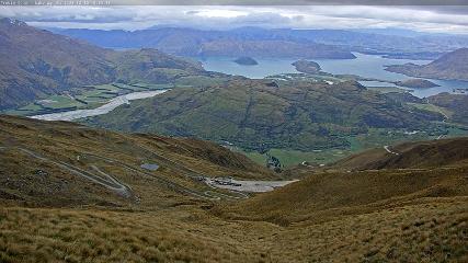 Treble Cone: Lake Wanaka view (treblecone.com)