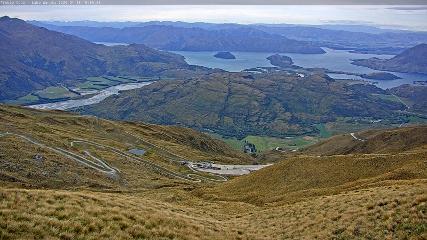 Treble Cone: Lake Wanaka view (treblecone.com)