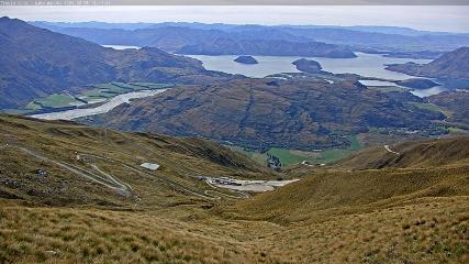 Treble Cone: Lake Wanaka view (treblecone.com)