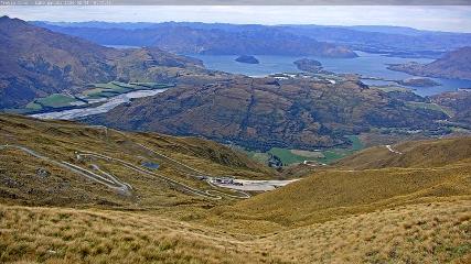 Treble Cone: Lake Wanaka view (treblecone.com)